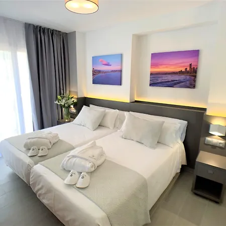 Alamos ホテル ベニドルム