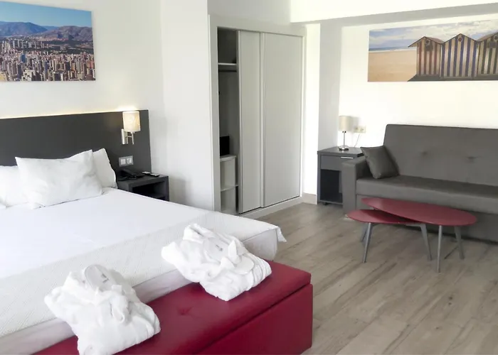 Alamos Hotell