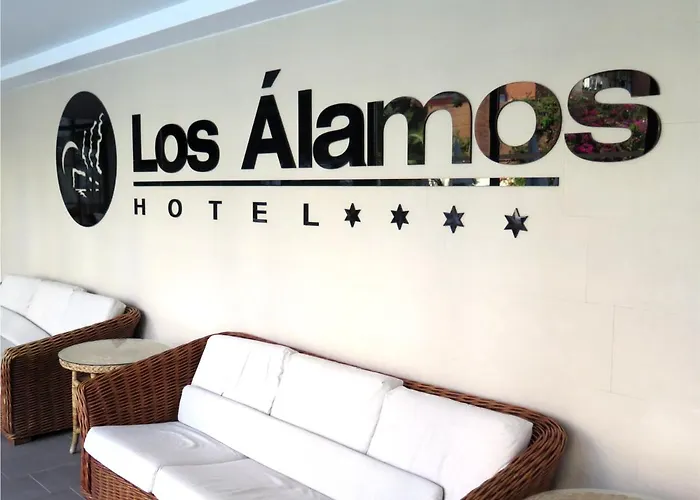 álamos 4*